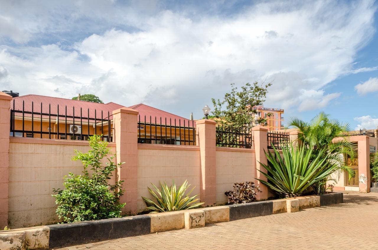 Mt. Zion Hotel Annex Kampala Buitenkant foto
